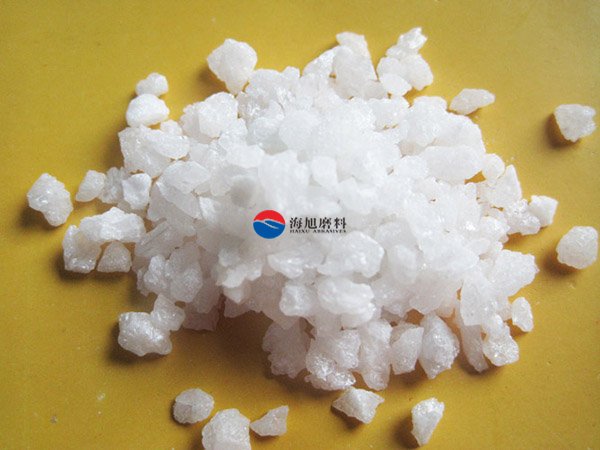 白剛玉磨料使用中出現(xiàn)的問(wèn)題
